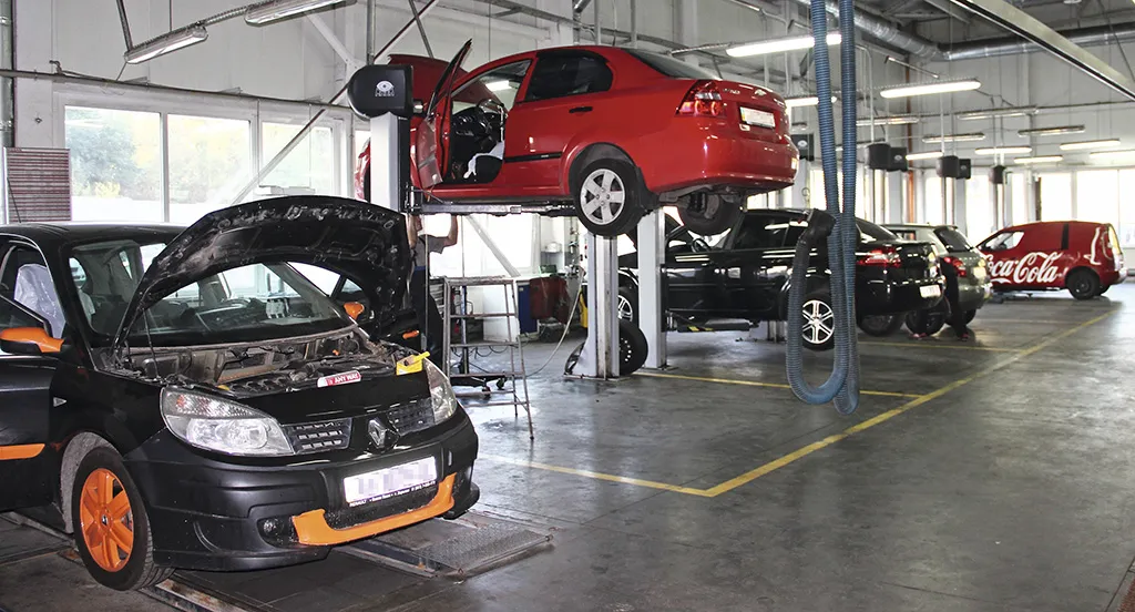 Top Auto Service Solutions at FlowFoxgrq: Keep Your Car Running Smoothly